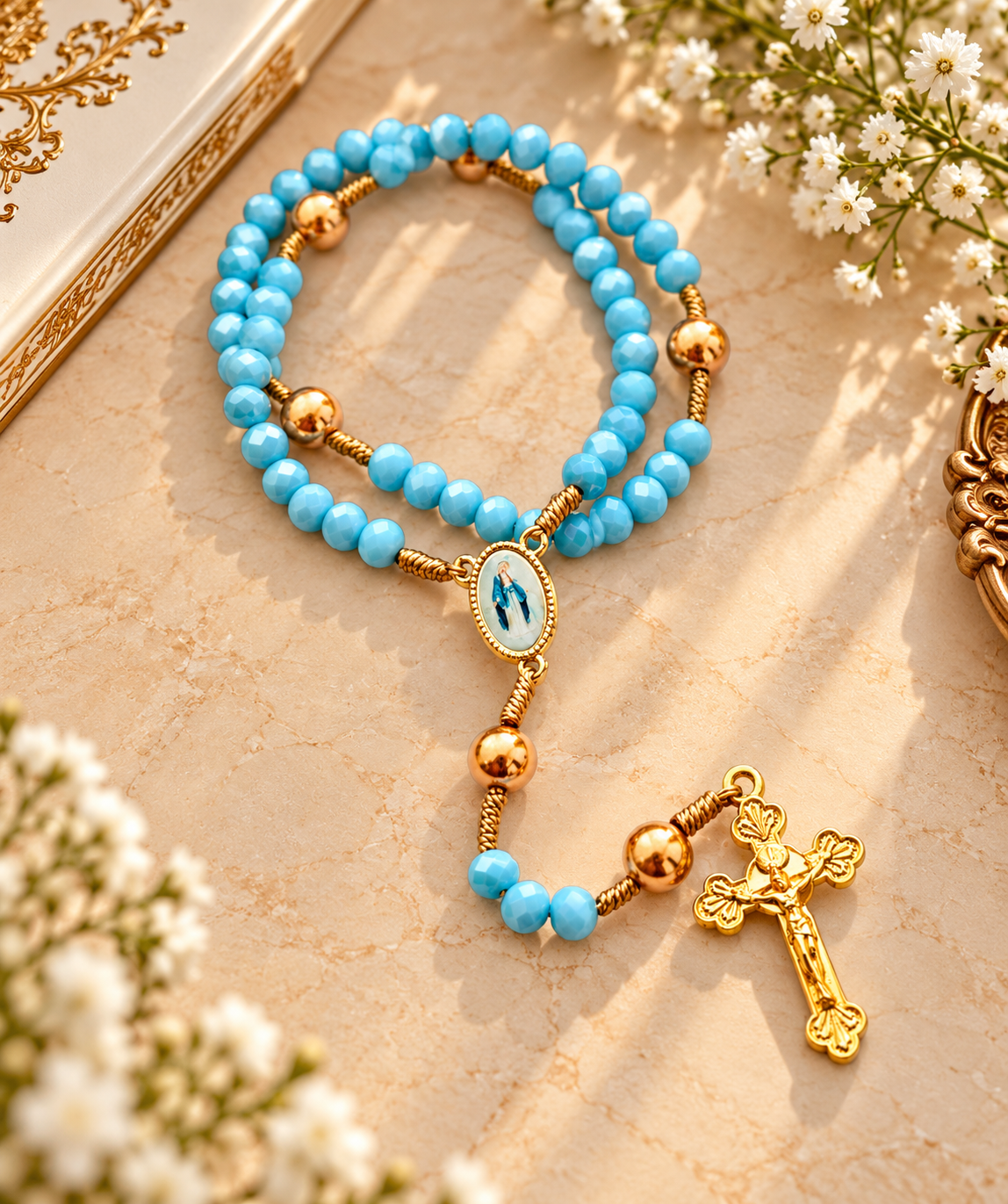 Terço Nossa Senhora das Graças cristal azul / Acompanha saquinho personalizado